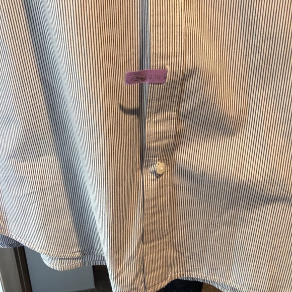 Old Navy classic shirt size large - Picture 2 of 5